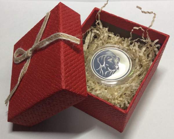 Коробка подарочная с наполнителем плетенка красная