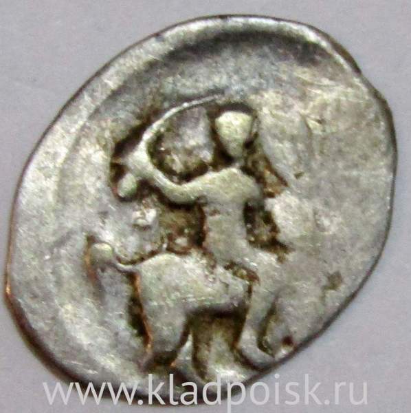 Денга Иван IV Васильевич Грозный (чешуя), серебро, до 1547 года, арт 16 Денга Иван IV Васильевич Грозный (чешуя), серебро, до 1547 года, арт 16