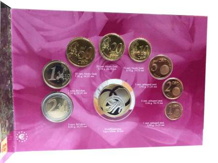 Годовой набор монет Нидерландов 2003 года с жетоном 'Свадебный' в буклете