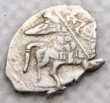 Копейка серебро Василий Шуйский (чешуя), 1606-1610 гг. Московский денежный двор, арт 9 Копейка серебро Василий Шуйский (чешуя), 1606-1610 гг. Московский денежный двор, арт 9