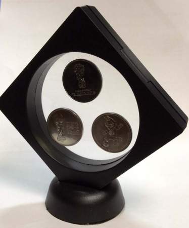 Футляр-рамка для презентации монет с подставкой, 90x90, круглый дисплей Футляр-рамка для презентации монет с подставкой, 90x90, круглый дисплей