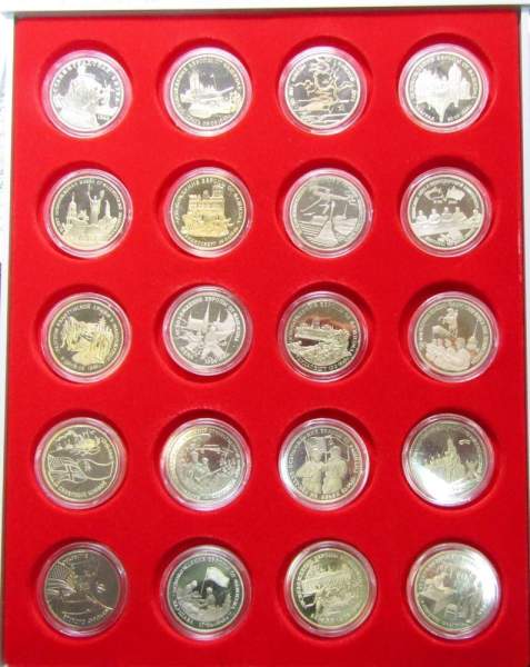 Набор монет 3 рубля 1991-1995гг. 50 лет победы в ВОВ, 20 монет ПРУФ в альбоме