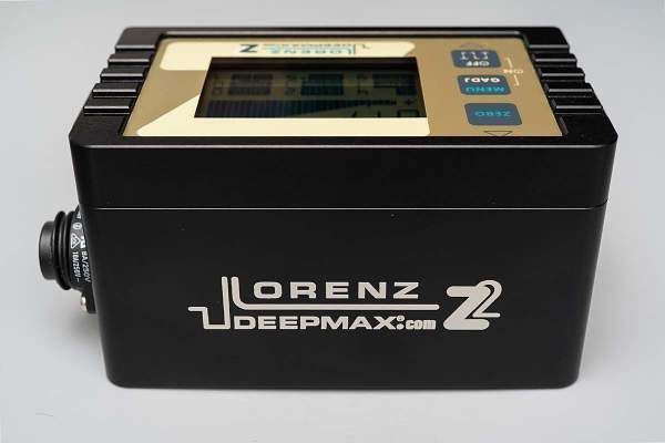 Металлоискатель LORENZ DEEPMAX Z2 в стандартной комплектации, катушки 1 м x 1 м и 26 см DD Металлоискатель LORENZ DEEPMAX Z2 в стандартной комплектации, катушки 1 м x 1 м и 26 см DD