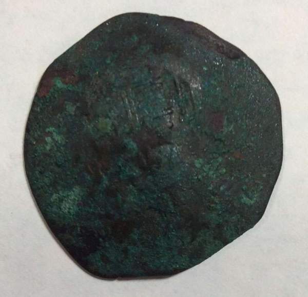 Скифата - византийская монета 12-13 вв. (арт 14) Скифата - византийская монета 12-13 вв. (арт 14)