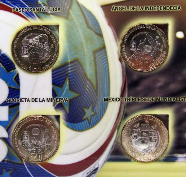 Набор памятных монет Мексики 20 песо 2026 года Чемпионат мира по футболу FIFA 2026, 4 монеты в альбоме Набор памятных монет Мексики 20 песо 2026 года Чемпионат мира по футболу FIFA 2026, 4 монеты в альбоме