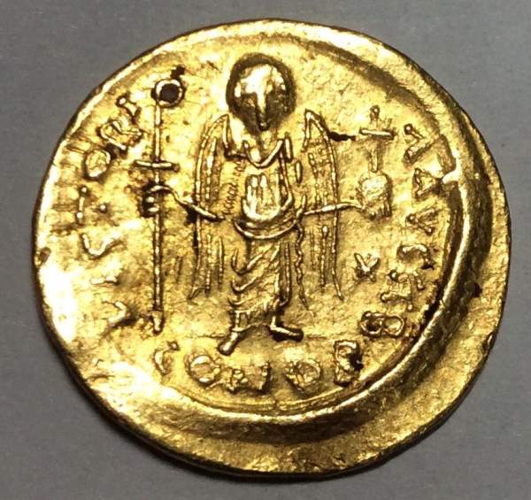 Монета Византии Золотой солид, Император Юстиниан I Великий, 527-565 Монета Византии Золотой солид, Император Юстиниан I Великий, 527-565