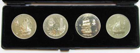 Набор жетонов Межнумизматика «250 лет открытия Русской Америки» в футляре