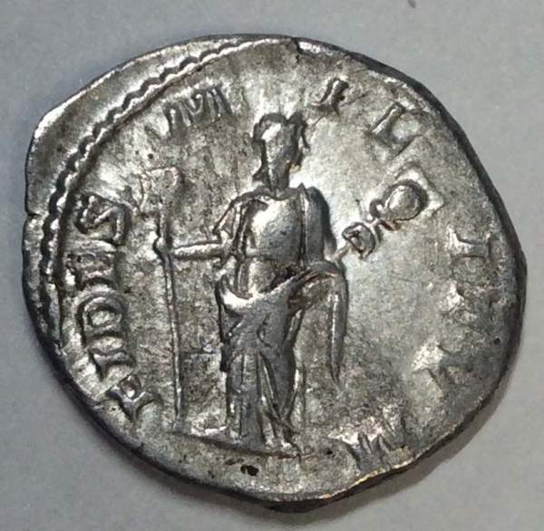 Монета Рим Денарий Император Марк Аврелий Антонин ''Каракалла'', 195-211 гг.