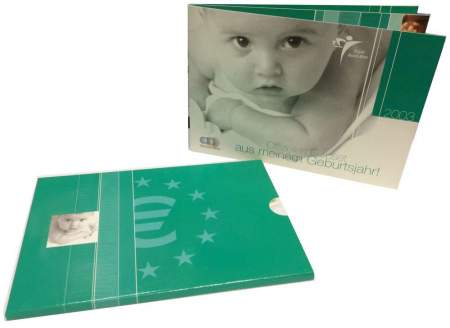 Годовой набор монет Германии 2003 года с жетоном 'Новорожденный' в буклете