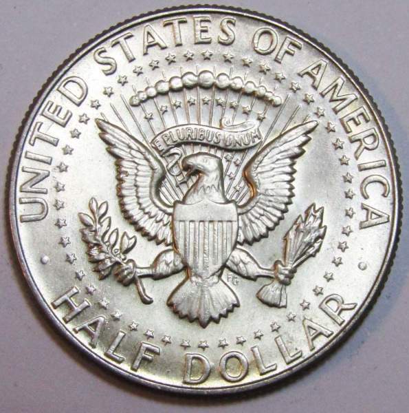 Монета 50 центов США «Кеннеди» 1967 года серебро 400 пробы