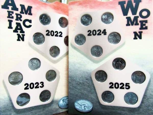 Набор монет 25 центов США серий «Американские женщины» в альбоме