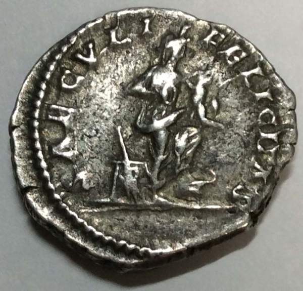 Монета Римская Империя Денарий Юлия Домна 199-207 гг.