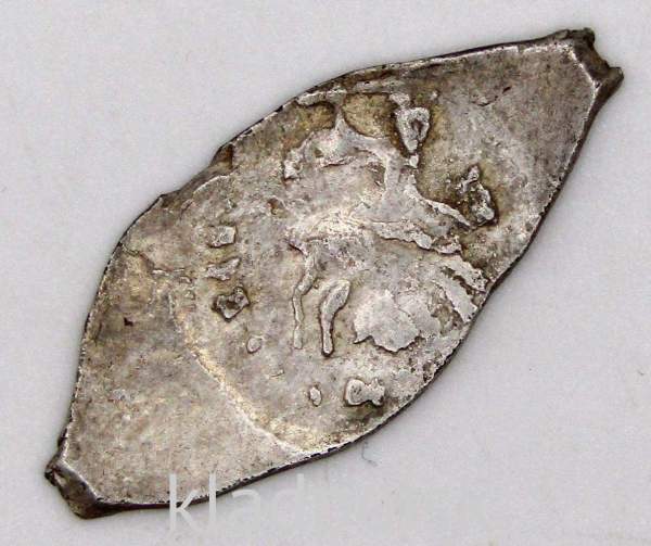 Денга Псковская Василий III (чешуя), серебро, Арт 3 Денга Псковская Василий III (чешуя), серебро, Арт 3